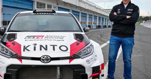 Kris Meeke továbbra is Portugáliában folytatja pályafutását, de mostantól a Toyota színeiben versenyez.