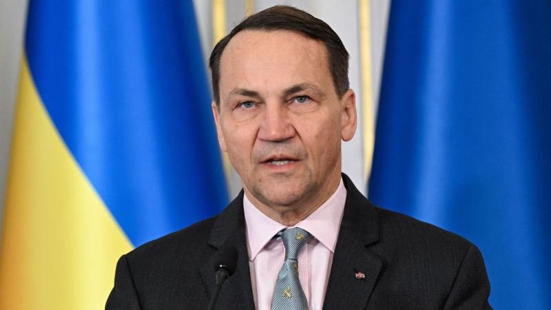 A lengyel külügyminiszter örömmel venné, ha hazánk energiaellátása bizonytalanná válna.