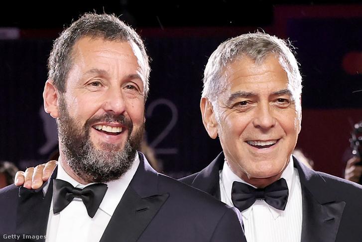 Adam Sandler váratlan stílusváltása George Clooney hatására sokakat meglepett a vörös szőnyegen. Az esemény során a színész szokatlanul elegáns megjelenésével hívta fel magára a figyelmet, ami új színt vitt a hírességek által megszokott öltözködési trende