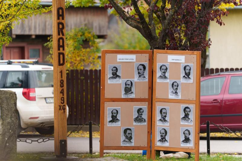 Gelence emlékezete él: hősökre és áldozatokra tisztelegtek. | Székelyhon