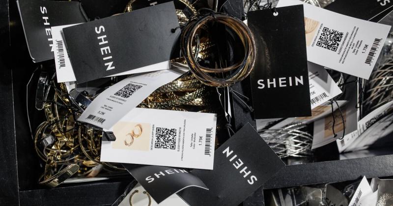 A Shein, a népszerű divatmárka, a heves ellenállások dacára végre megnyitja első fizikai boltját.